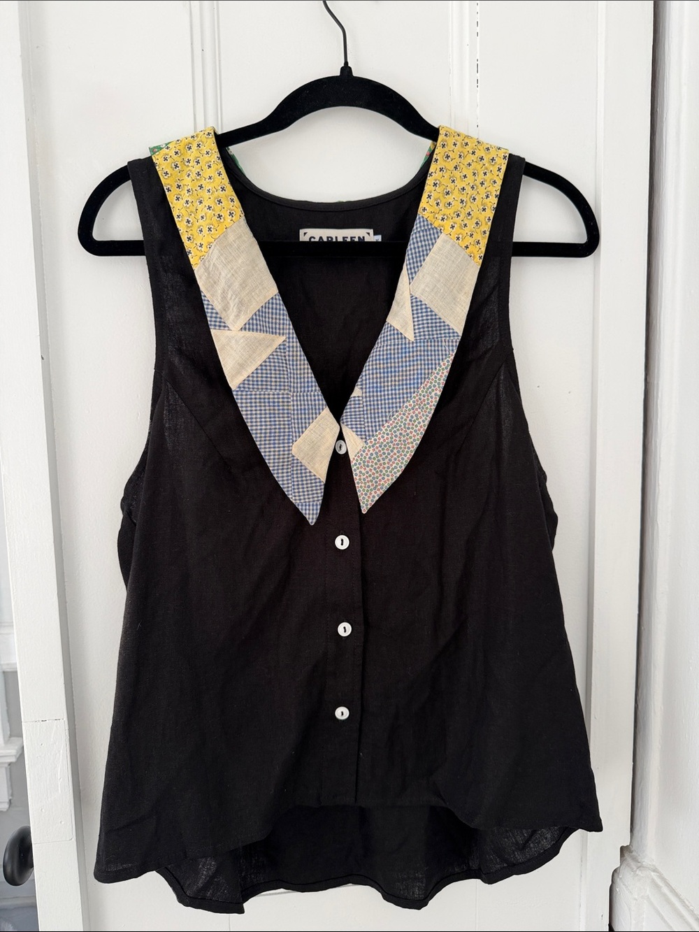 CARLEEN Black Sleeveless Button Front Top with Patchwork Collar